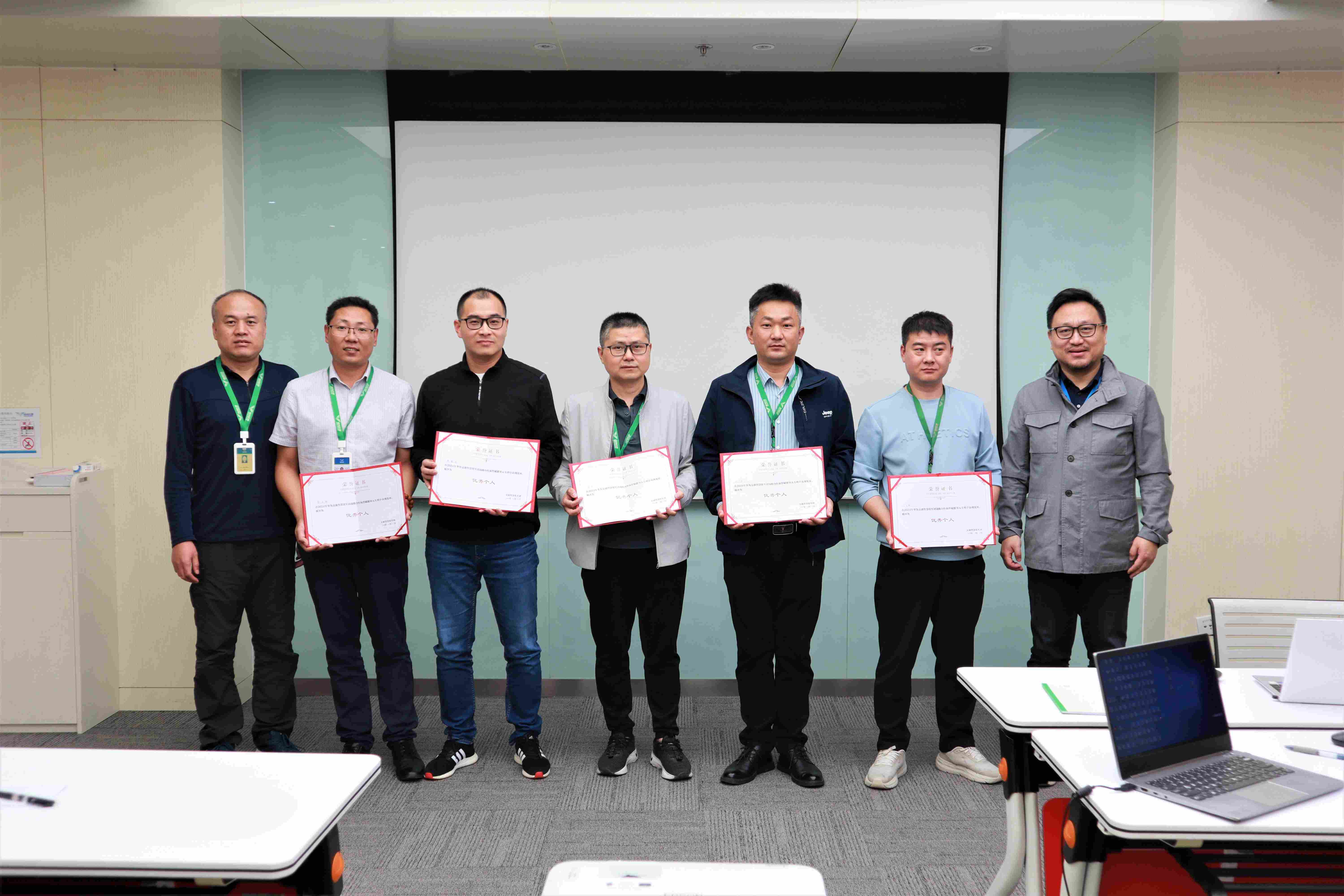 1845674522118615042.jpg 1845674522118615042.jpg